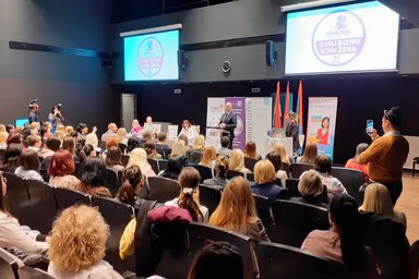 Az idén is 300 nő vesz részt a képzéseken (Fotó: Dancsó Áron)