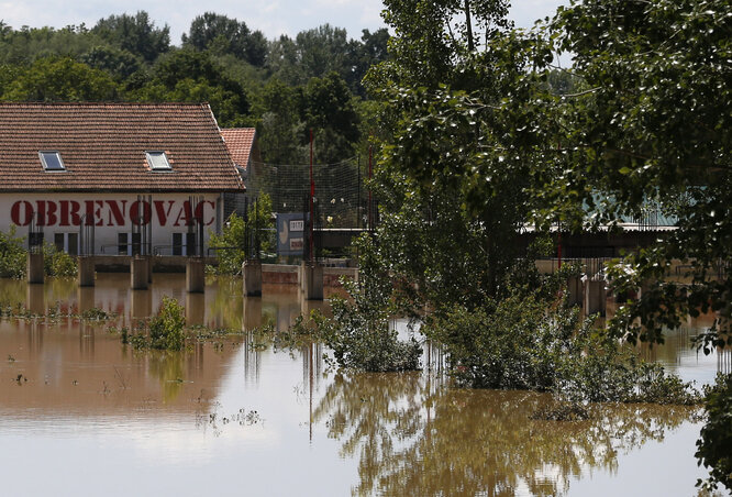 Az utolsó hivatalos adatok szerint a Tamara ciklon okozta árvizek alatt 33 személy vesztette életét (Fotó: Beta)
