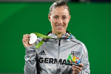 Angelique Kerber az olimpiai ezüstérmével