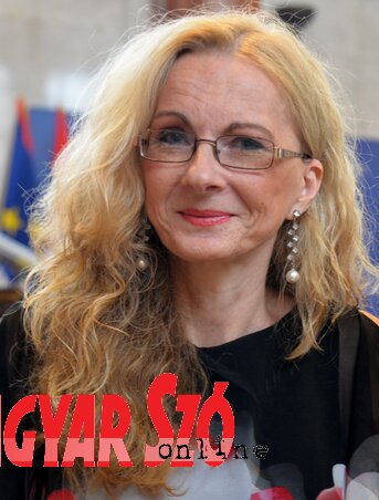 Gyólay Karolina (Dávid Csilla felvétele)