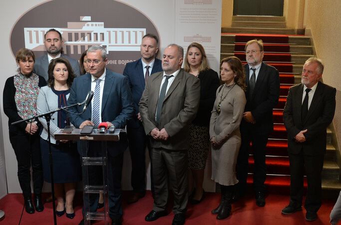 A Vajdasági Magyar Szövetség képviselői csoportnak ebben a
mandátumban 11 tagja volt (Dávid Csilla felvétele)