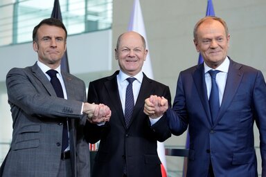 Emmanuel Macron, Olaf Scholz és Donald Tusk (Fotó: Beta/AP)