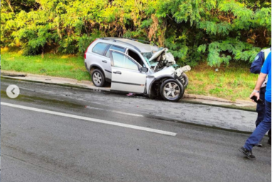 A személyautó sofőrje lehetett a felelős a súlyos balesetért Instagram