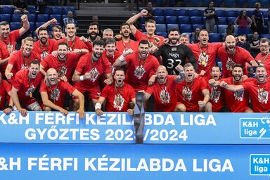 A Veszprémnek az utóbbi tíz évben az idei a hatodik bajnoki címe (Fotó: MTI)