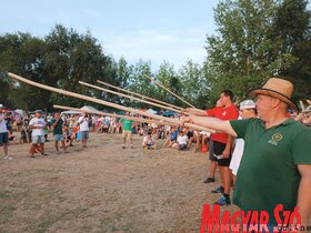 Tizenharmadik Parasztolimpia Topolyán