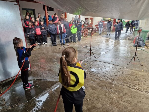 A gyermekek versenyszellemét a rossz idő sem „oltotta ki” (MÖTE)