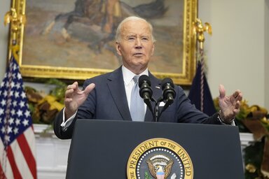 A Szíriával szomszédos országok támogatását és Szíria demokratikus átalakítása érdekében tett lépéseket ígért Joe Biden (Fotó: Beta/AP)