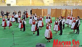 A Bodor Anikó Hagyományápoló Egyesület évzáró műsora Zentán