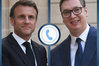 Emmanuel Macron és Aleksandar Vučić (Fotó: Instagram/buducnostsrbijeav)