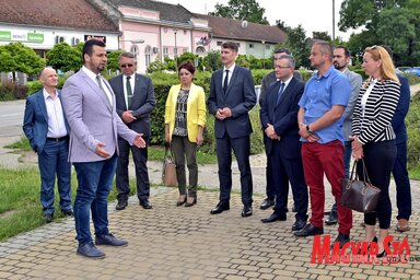 A látogatás során több beruházás is szóba került (Gergely Árpád felvétele)