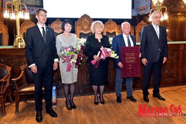 Dr. Pásztor Bálint, dr. Branka Milisavljević, Kabók Erika, Pálfi Gyula és Stevan Bakić (Fotó: Gergely Árpád)