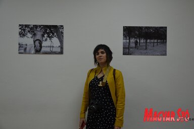 Szerda Zsófia: Az előző kiállításanyagom is fekete-fehér képekből állt, bár én eddig jobban szerettem a színes képeket (Fotó: Komáromi Dóra)