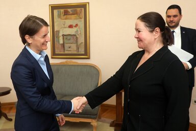 Ana Brnabić és Karla Hershey (Fotó: Beta)