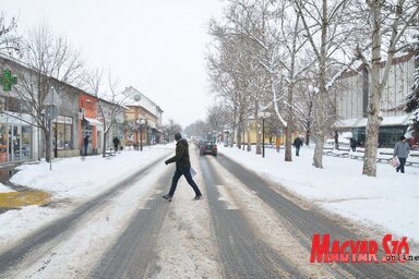 Szerda délelőtti helyzet Topolya központjában (Lakatos János felvétele)