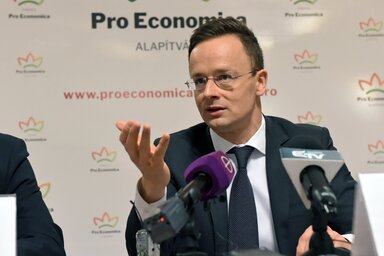 Szijjártó Péter (Fotó: MTI)