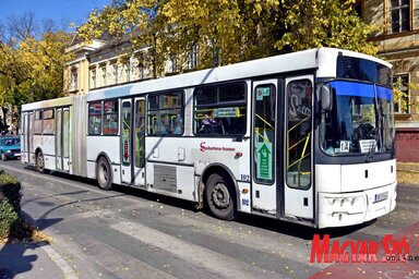 A városi járatokon az elővételes jegyek ára 60-ról 65, az autóbuszban vásároltaké pedig 90-ről 95 dinárra emelkedik (Fotó: Gergely Árpád)