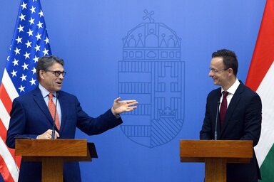 Rick Perry és Szijjártó Péter (fotó: MTI)