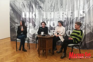 Nela Tonković, Marija Dragojlović, Újházi Adrienn és Gubik Korina a Szabadkai Kortárs Galériában (Fotó: Lukács Melinda)