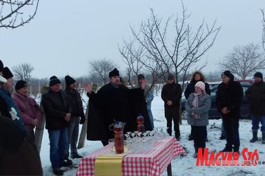 Venyigeszentelő Horák János szőlőjében (Kazinczy Paszterkó Diana felvétele)