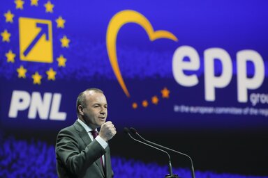 Manfred Weber: „Az Európai Néppárt az értékek és a párbeszéd pártja”