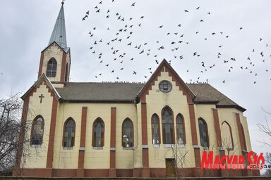 A Szent Mihályról elnevezett katolikus templom 1901-ben épült (Gergely Árpád felvétele)