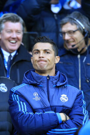 Nagyon hiányzott a csapatának: Ronaldo combsérülése miatt a lelátóról nézte végig a meccset (Fotó-Beta/AP)