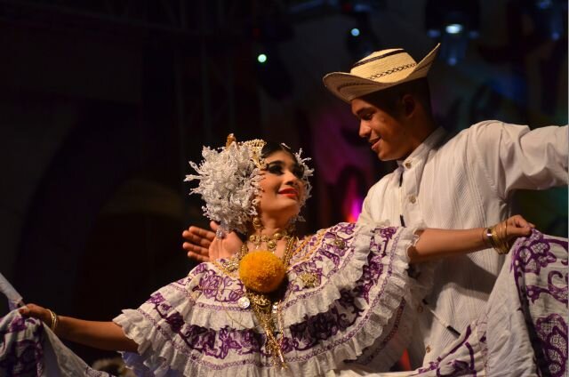 Panamai táncosok