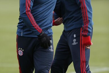 Alcantara és Shaqiri (Bayern) felszabadultan készültek a Manchester City ellen (Fotó:  Beta/AP)