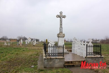 Már csak a temető őrzi az egykori német lakosság emlékét (Fotó: Diósi Árpád)