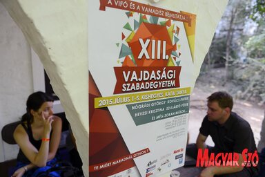 A hagyományos rendezvényt ezúttal a Vajdasági Ifjúsági Fórum (VIFÓ) és a Vajdasági Magyar Diákszövetség (VaMaDiSz) közösen szervezték