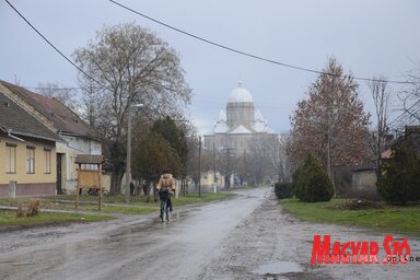 A településen kisebb útjavításokra, aszfaltozásra került sor az elmúlt évben (Fotó: Molnár Edvárd)