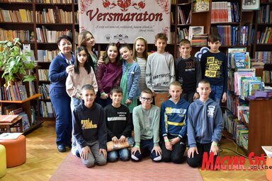 Nyolcadik alkalommal szervezték meg Csókán a Versmaraton elnevezésű megmozdulást a magyar költészet napja alkalmából (Gulyás Réka felvétele)
