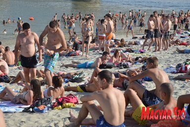 A jelek szerint augusztus második fele nagyszerű lesz a strandolásra (Ótos András felvétele)