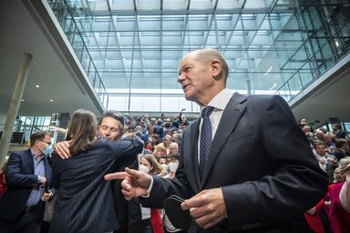 Sokan úgy vélik Olaf Scholz látogatása során elsősorban az ukrajnai háborúról és az Oroszország ellen foganatosítandó szankciókról lesz szó (Fotó: AP via Beta archív)