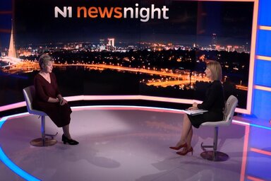 Kovács Elvira nem hiszi, hogy Belgrád belátható időn belül szankciókkal sújtaná Oroszországot – közölte egyebek között az N1 tv Newsnight című műsorában (Fotó: N1/Képernyőfelvétel)