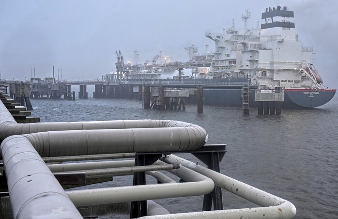 The 'Hoegh Esperanza' Floating Storage and Regasification Unit (FSRU) is anchored during the opening of the LNG (Liquefied Natural Gas) terminal in Wilhelmshaven, Germany, Saturday, Dec. 17,