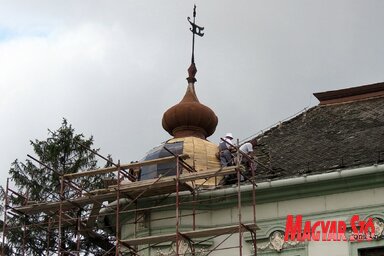 Munkához láttak a mesterek (Kecskés István felvétele)