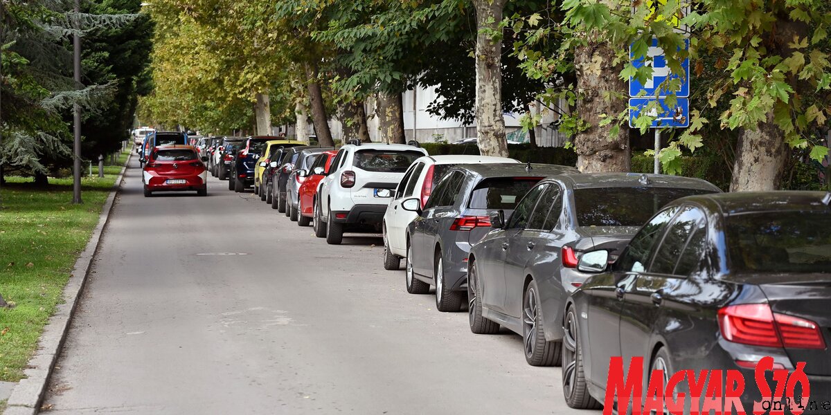 Fizetős parkolás a Sugárúton